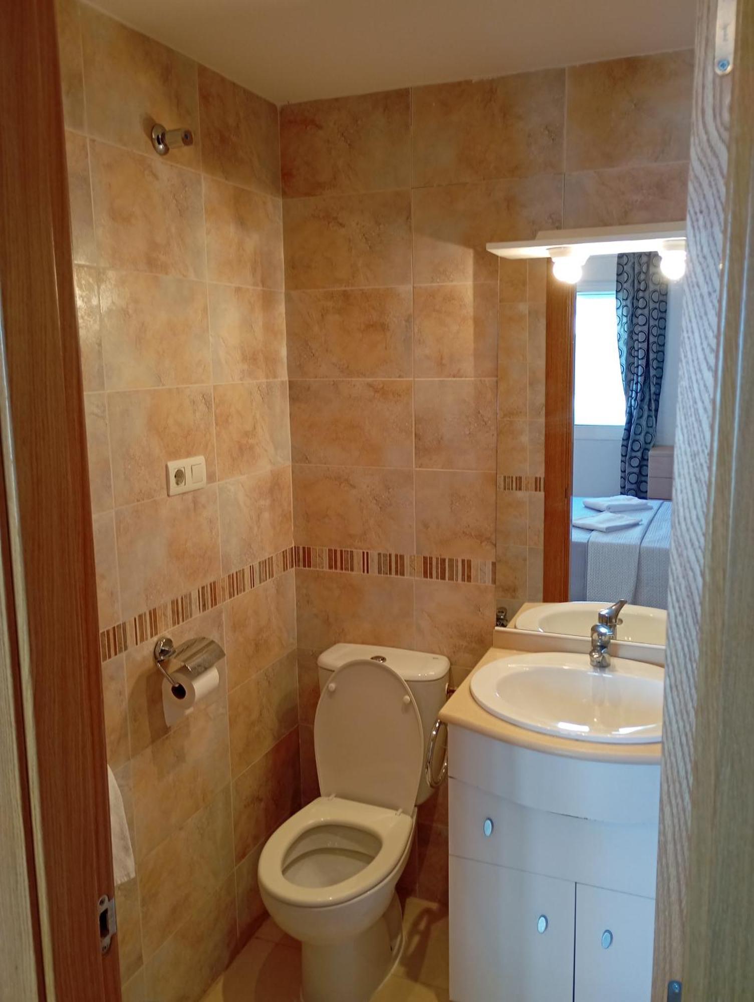 Apartment Danesp-playa De Les Amplaries Marina Dor- Frontales Al Mar